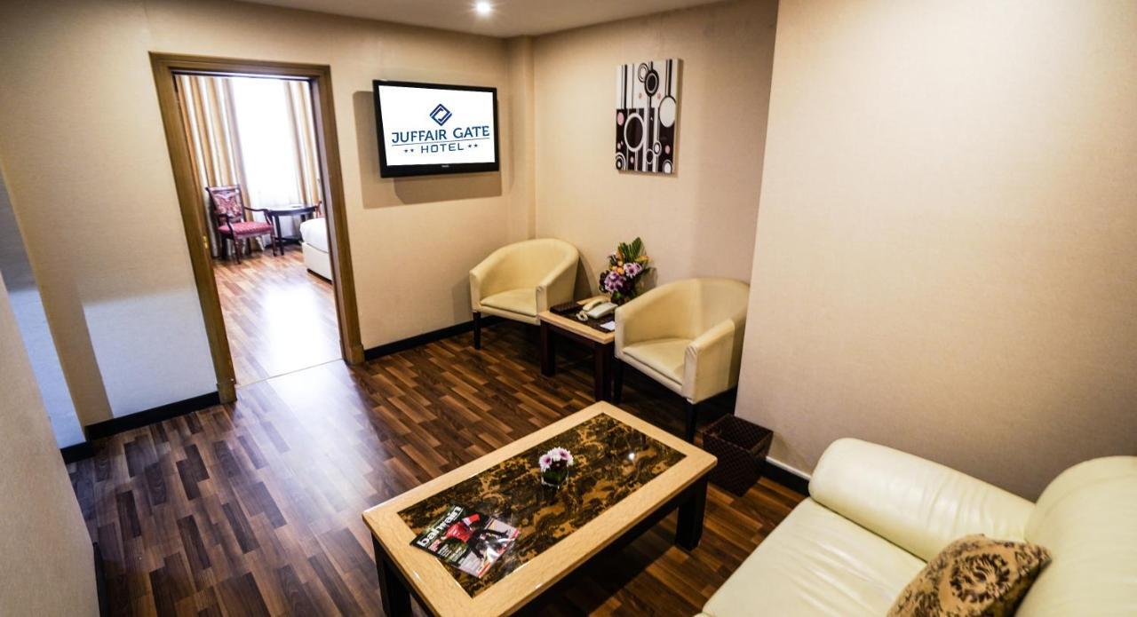 Отель Juffair Gate 4*